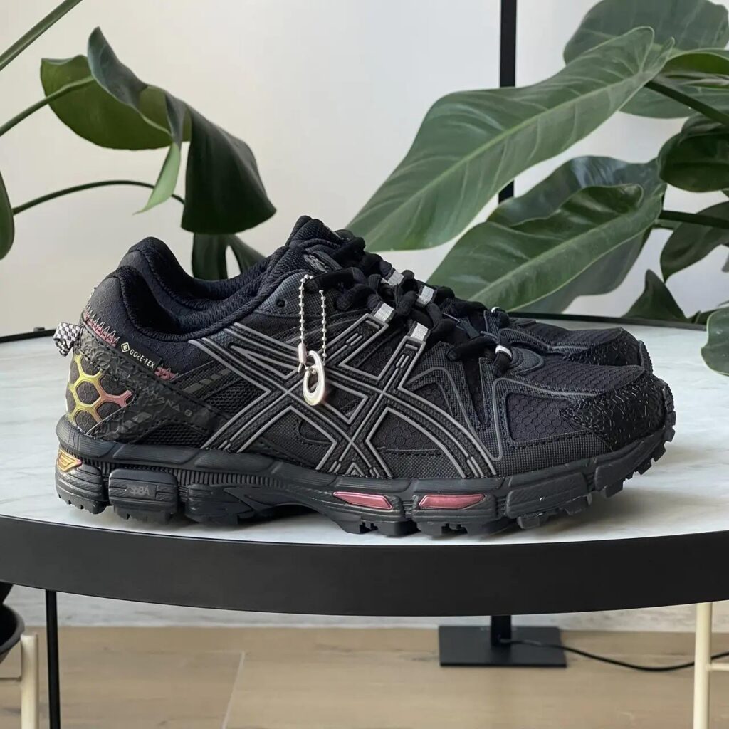 ASICS